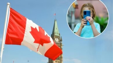 Ban under-16s from social media