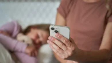 parents sharing children's photos online