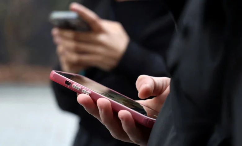 social media child safety
