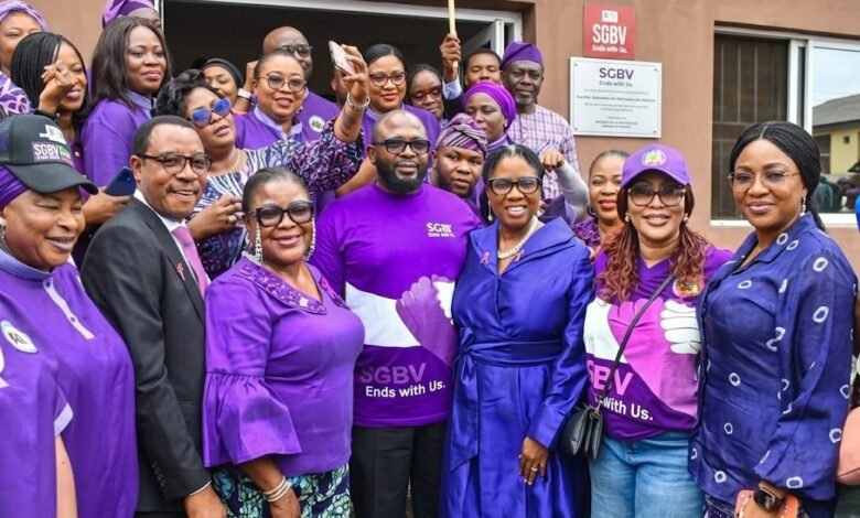 Turn Alausa Purple campaign