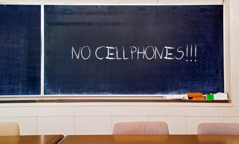 Mexico cell phone ban in schools